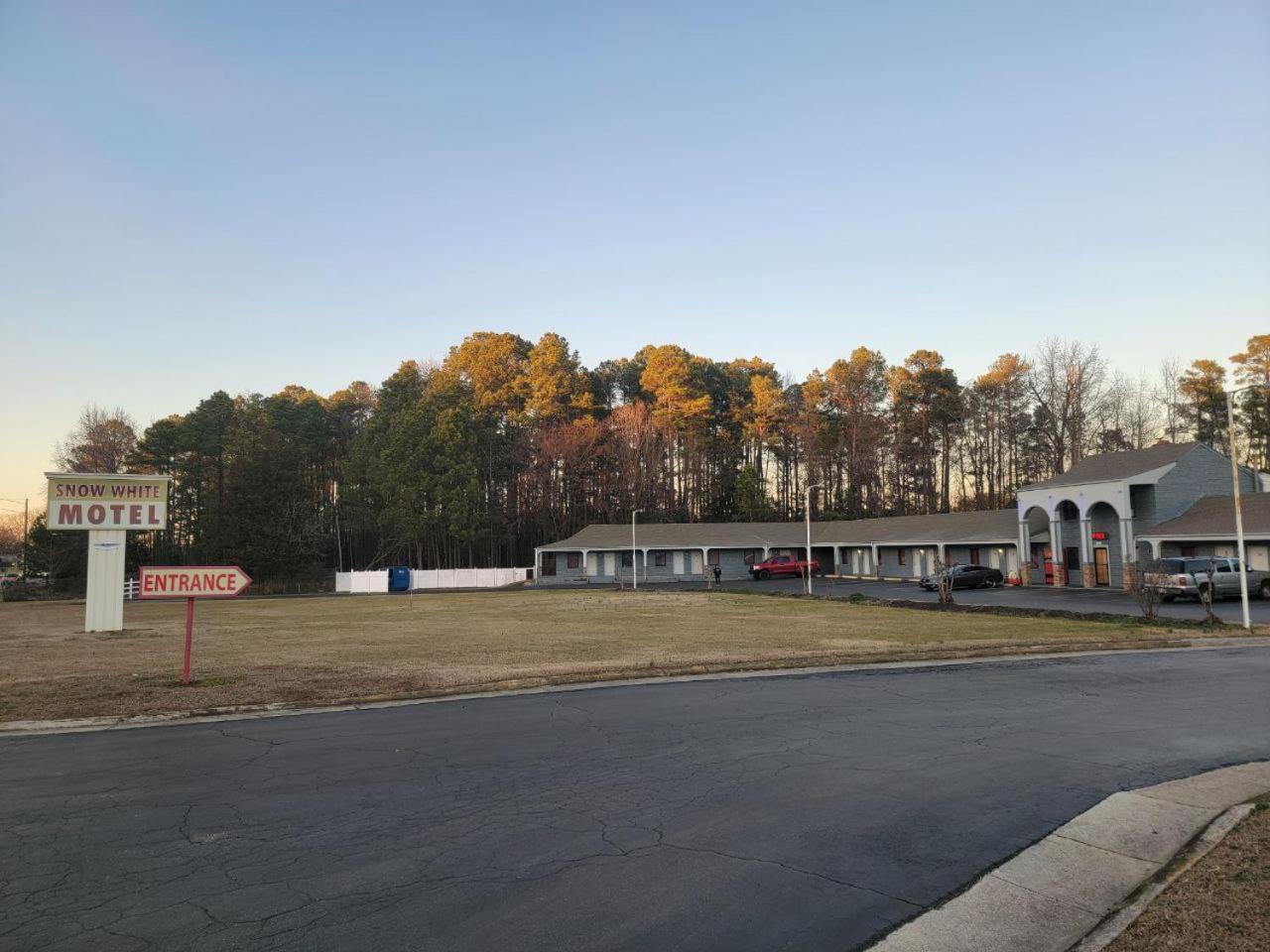 Motel Snow White - Richmond South Bellwood Exterior foto